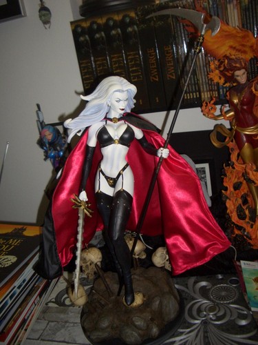 Lady death statue - lady,