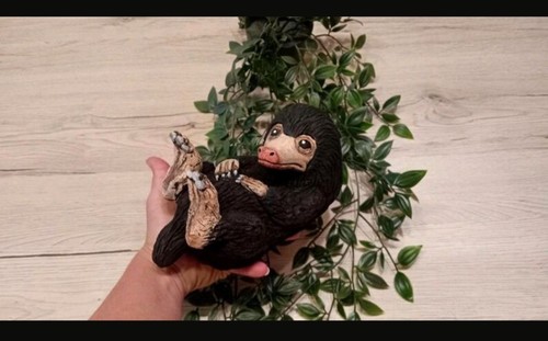 Niffler figur harry potter - harry,