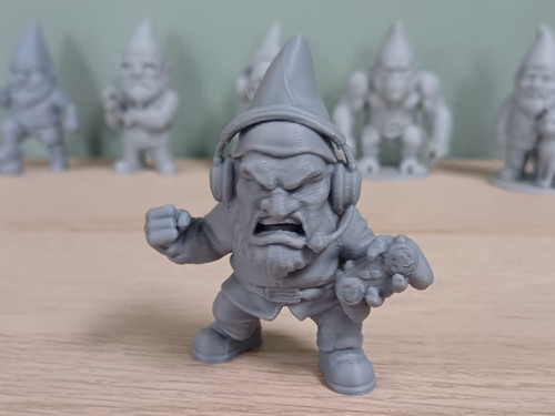 Zorniger gamer gnom - figur, deko