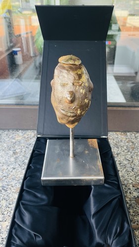 Anton fuchs skulptur - anton, 2011
