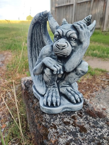 Massive steinfigur gargoyle - massive,