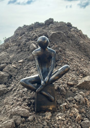 Bronzefigur mann auf sockel - mann,