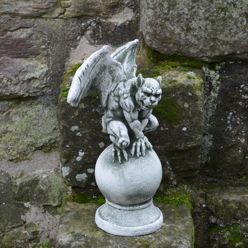 Gargoyle drachen auf - auf, kugel